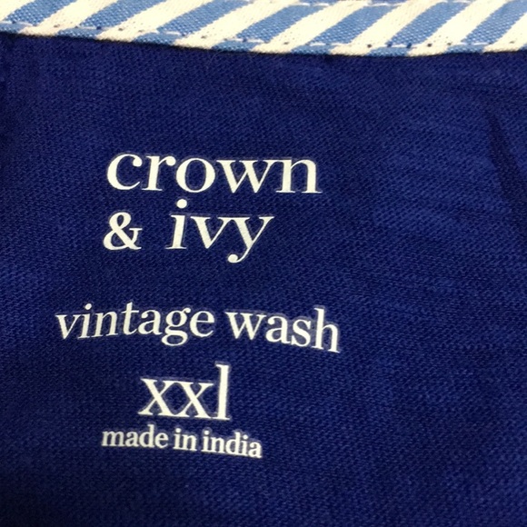 NWT Crown & Ivy Blue pull over top. - Picture 5 of 8